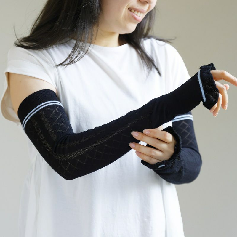 さらっと快適 UV アームカバー（米ぬか繊維）NUKATO ヌカト | 鈴木靴下